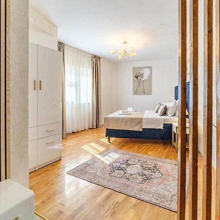 Luxury Apartmens Sebastijan&Karlo สปลิท ภายนอก รูปภาพ