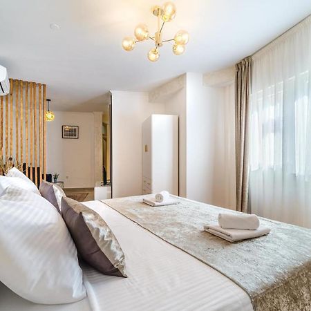 Luxury Apartmens Sebastijan&Karlo สปลิท ภายนอก รูปภาพ