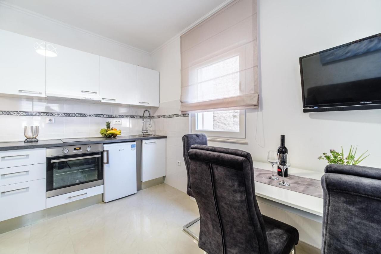 Luxury Apartmens Sebastijan&Karlo สปลิท ภายนอก รูปภาพ
