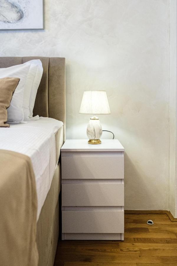 Luxury Apartmens Sebastijan&Karlo สปลิท ภายนอก รูปภาพ